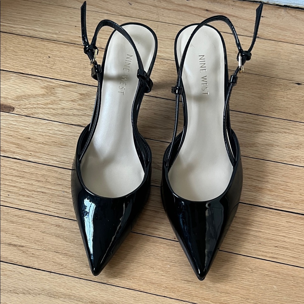 Nine West Glossy Black Pointed Heels